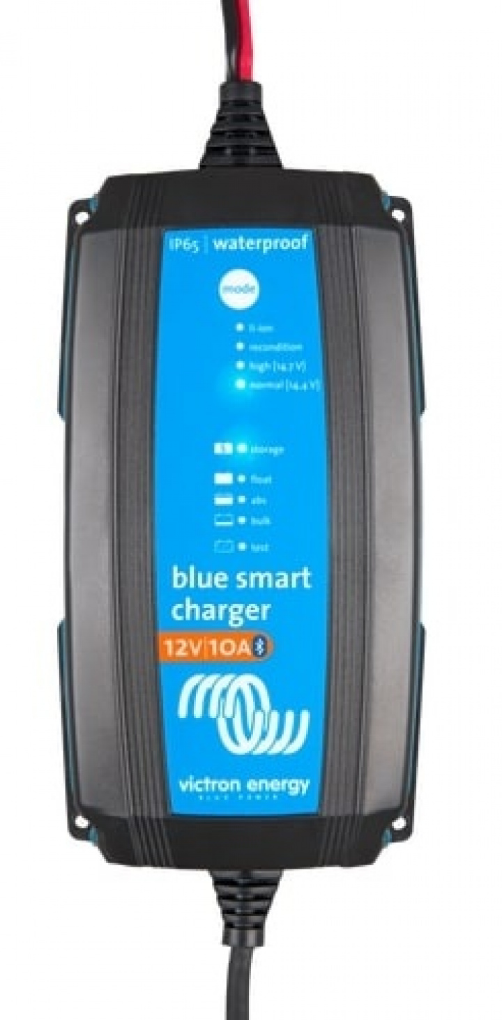 Victron Blue Smart IP65 batteriladdare 10A, 12v i gruppen Tillbehör / Batteriladdare hos CD Bilradio (421VBSIP651210)
