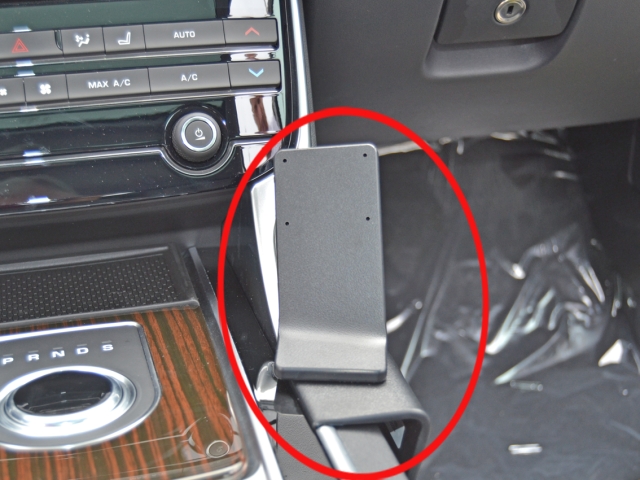 Brodit ProClip, Jaguar XE/XF 16-18 16-18