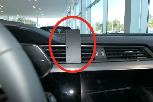 Brodit ProClip, Audi e-tron/Q8 e-tron 19-23 19-26