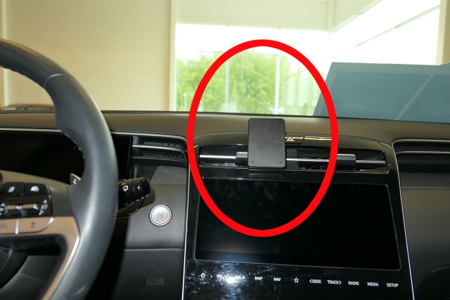 Brodit ProClip, Hyundai Santa Cruz 22-24