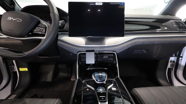 Brodit ProClip, BYD Tang 24-26