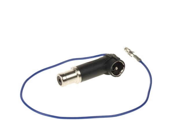 Antennaadapter ISO(f) till ISO(m), 12V phantom