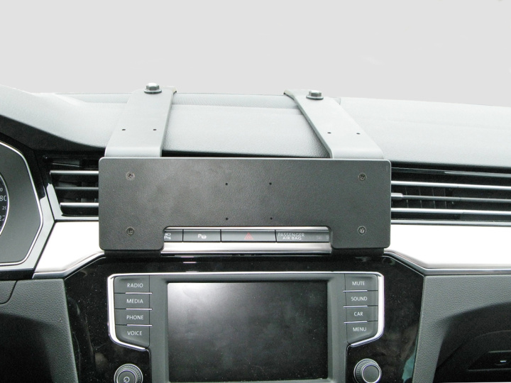 Brodit Förstärkt ProClip, Volkswagen Passat/Passat Alltrack 15-23 15-23 i gruppen Modellanpassat / Volkswagen / Passat / 2014-2020 (B8) hos CD Bilradio (240213500)