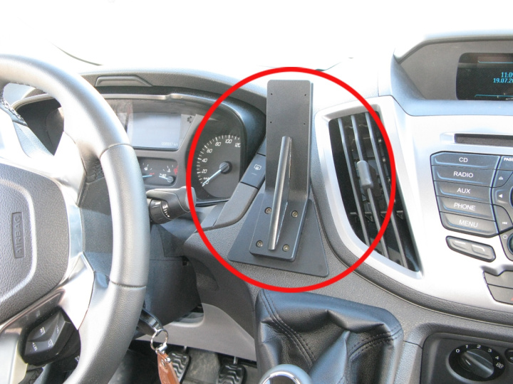 Brodit Förstärkt ProClip, Ford Transit 14-19 14-19 i gruppen Modellanpassat / Ford / Transit / Transit 2014- hos CD Bilradio (240213517)