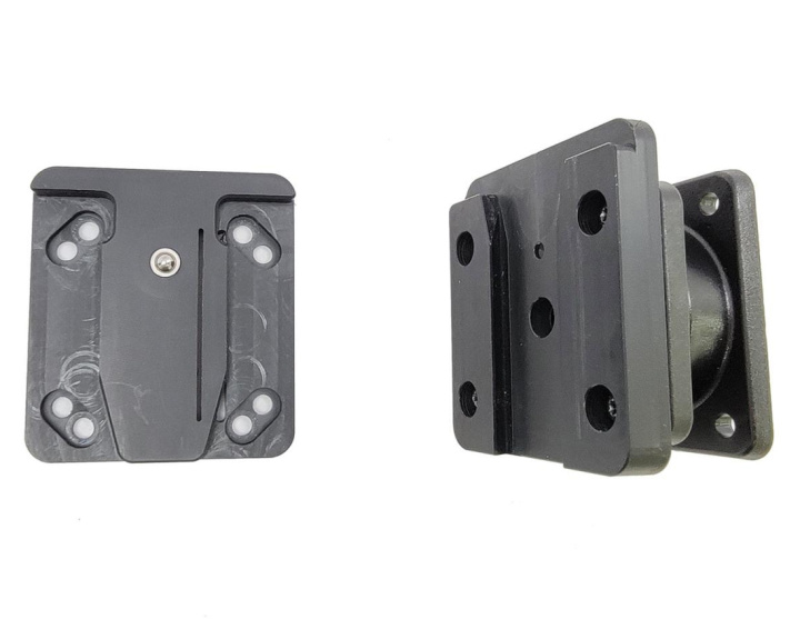 Brodit Fäste, Garmin Camper 1090/Camper 890/Dezl LGV1000/Dezl LGV800/RV 1090/RV 890 i gruppen Smartphone i bil / Tillbehör för mobilen hos CD Bilradio (240216197)