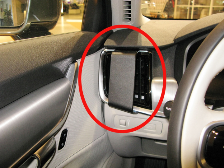 Brodit ProClip, Volvo S90/V90 17- 17-26 i gruppen Modellanpassat / Volvo / V90 / 2016-> hos CD Bilradio (240805308)