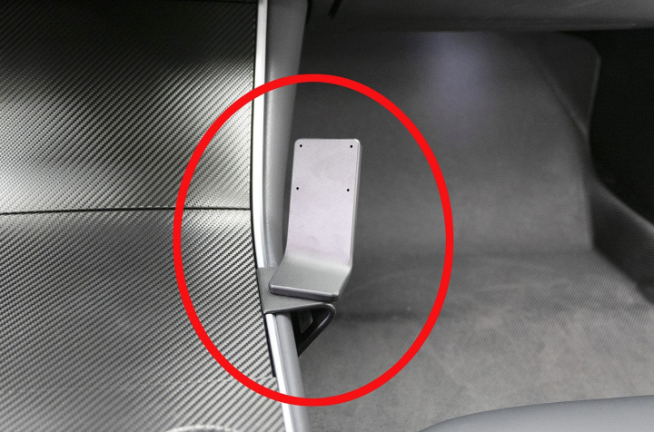 Brodit ProClip, Tesla Model 3 18-20 18-20 i gruppen Modellanpassat / Tesla / Model 3 / 2013-> hos CD Bilradio (240835466)