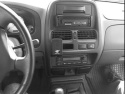 Nissan Navara 00-05, Centrerad, Låg 00-06