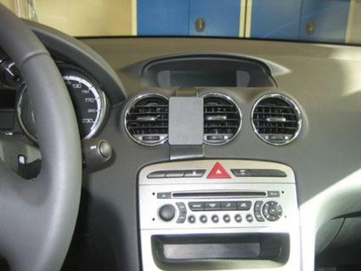 Brodit monteringsbygel för telefon eller navigation - Center mount i gruppen Modellanpassat / Peugeot / 308 hos CD Bilradio (240854071)