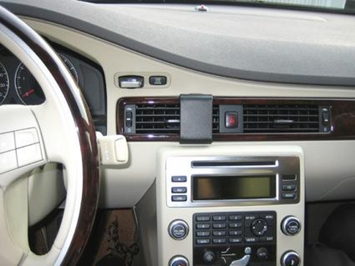 Brodit 854115 - Center mount i gruppen Modellanpassat / Volvo / XC70 / 2008-2011 hos CD Bilradio (240854115)