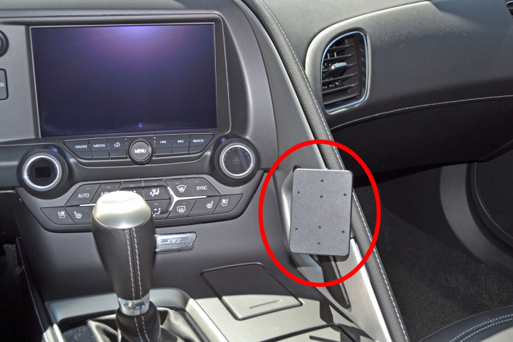 Brodit ProClip, Chevrolet Corvette 14-19 i gruppen Modellanpassat / Chevrolet / Corvette hos CD Bilradio (240855034)
