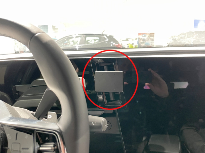 Brodit ProClip, Renault Austral 22-26 i gruppen Modellanpassat / Renault / Megane E-Tech hos CD Bilradio (240855827)