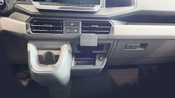 Brodit ProClip, MAN TGE 25-26 i gruppen Modellanpassat / Volkswagen / Crafter / 2017 -> hos CD Bilradio (240856196)