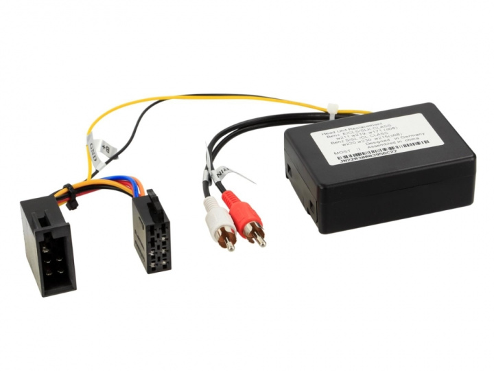 Aktiv systemadapter Mercedes MOST>RCA i gruppen Modellanpassat / Mercedes / S-Klass / 1999-2005 (W220) hos CD Bilradio (700131190511)
