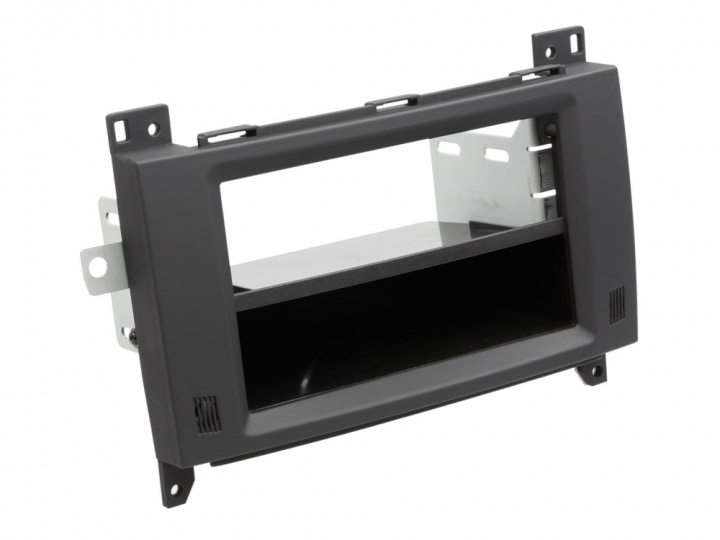 Monteringsram 1-DIN med prylfack Mercedes Vito/Viano i gruppen Modellanpassat / Mercedes / Vito / 2007-2014 (W639) (Facelift) hos CD Bilradio (700281190362)