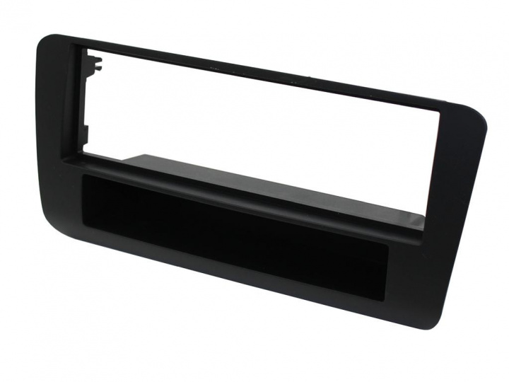 Monteringsram Audi A1 2010- 1-din i gruppen Modellanpassat / Audi / Audi A1 / Audi A1 2009- hos CD Bilradio (701CT24AU20)