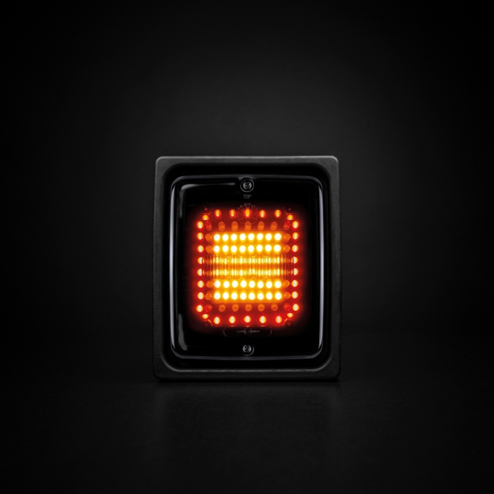 Strands Dark Knight Square Ize LED,Bak/Broms/Blinkers i gruppen LED-Belysning / Fordonsbelysning hos CD Bilradio (872800630)