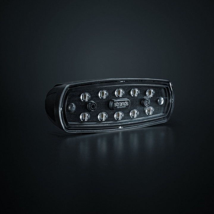Strands NUUK E-Line Svart R 13W i gruppen LED-Belysning / LED-lampor hos CD Bilradio (872809266)